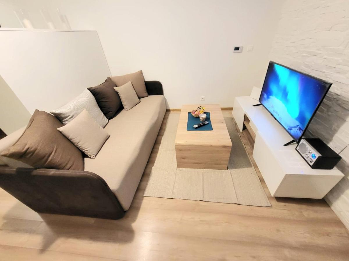 Velky Apartman 3 Братислава Екстериор снимка
